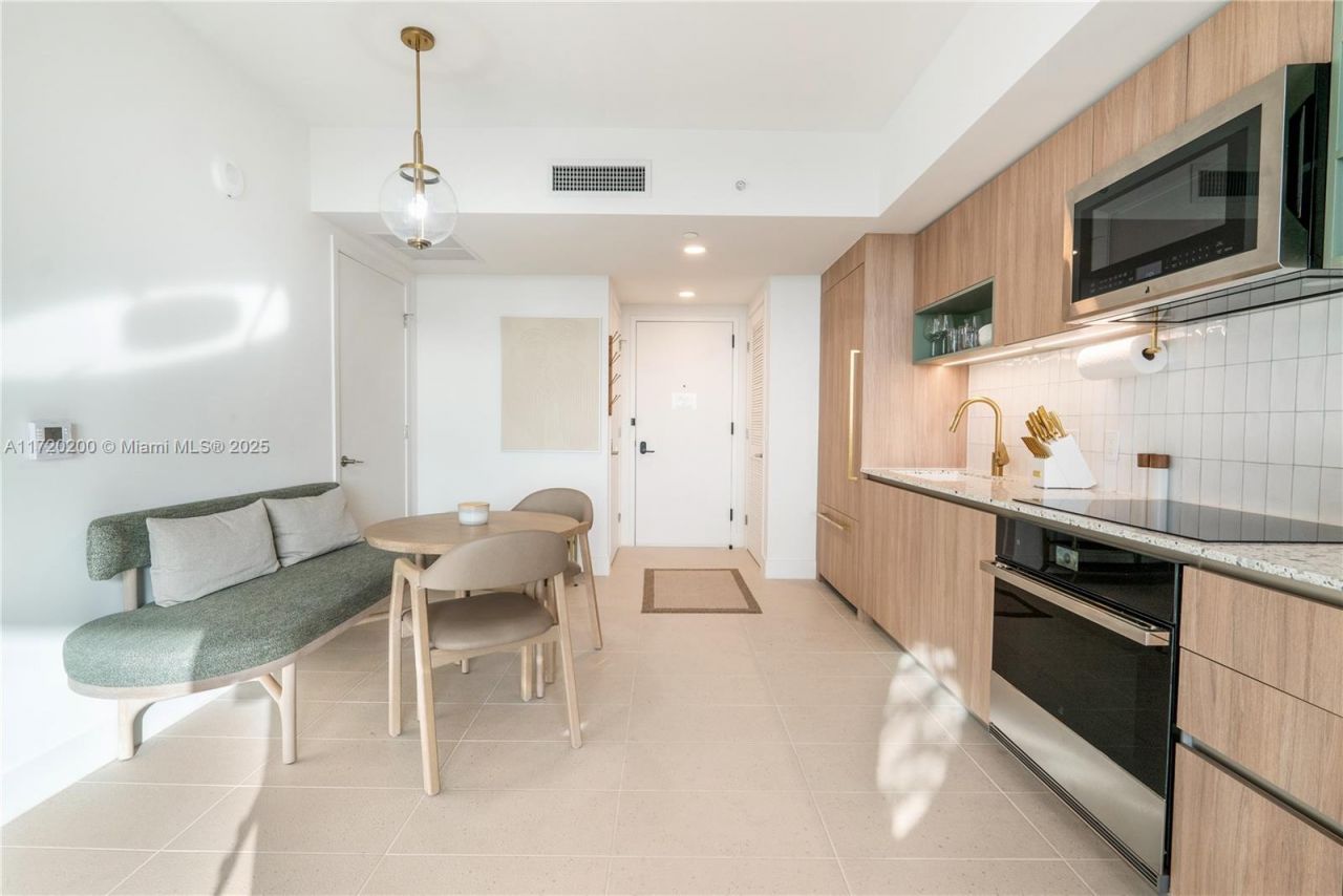 601 NE 1 Ave, Unit 3604, Miami, FL 33132 Photo