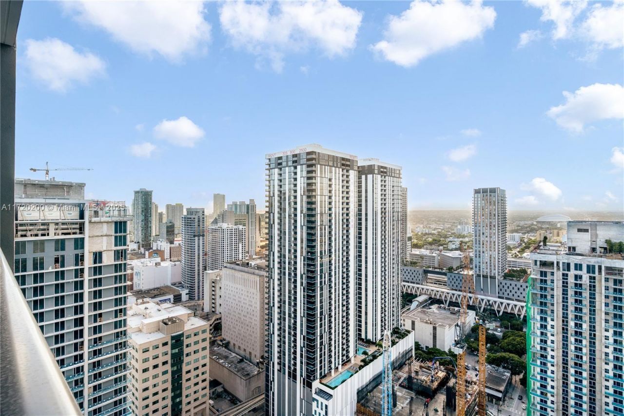 601 NE 1 Ave, Unit 3604, Miami, FL 33132 Photo