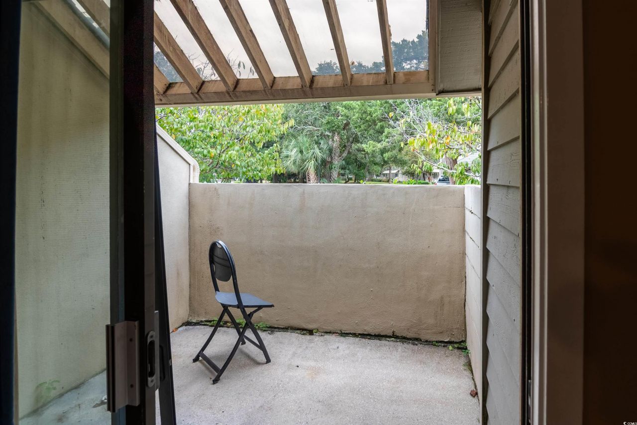 125 Hartland Dr. Photo 34