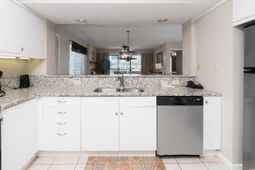 125 Hartland Dr. photo 4