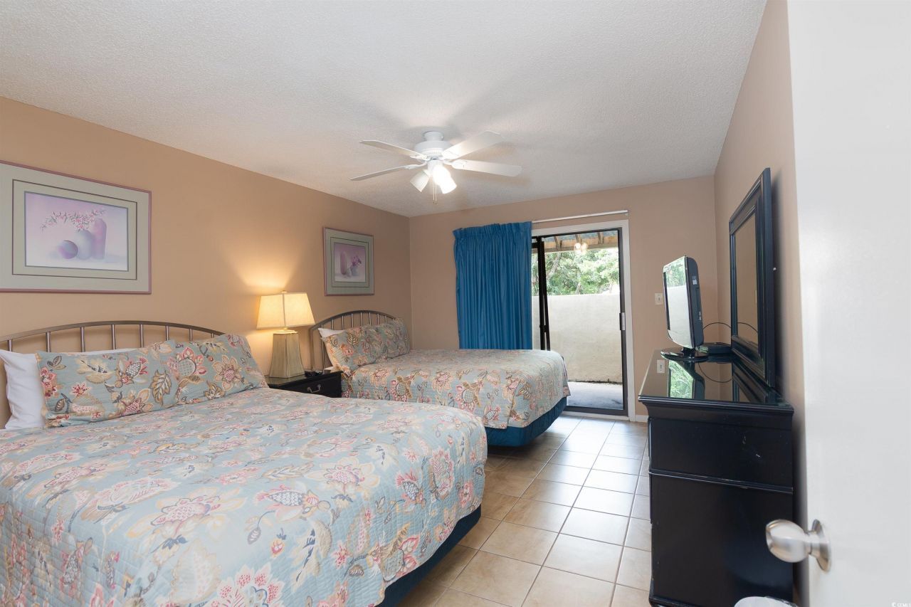 125 Hartland Dr. Photo 6