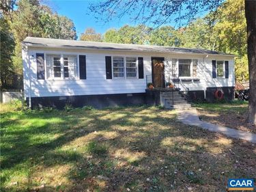 28153 N JAMES MADISON HWY, NEW CANTON, VA 23123