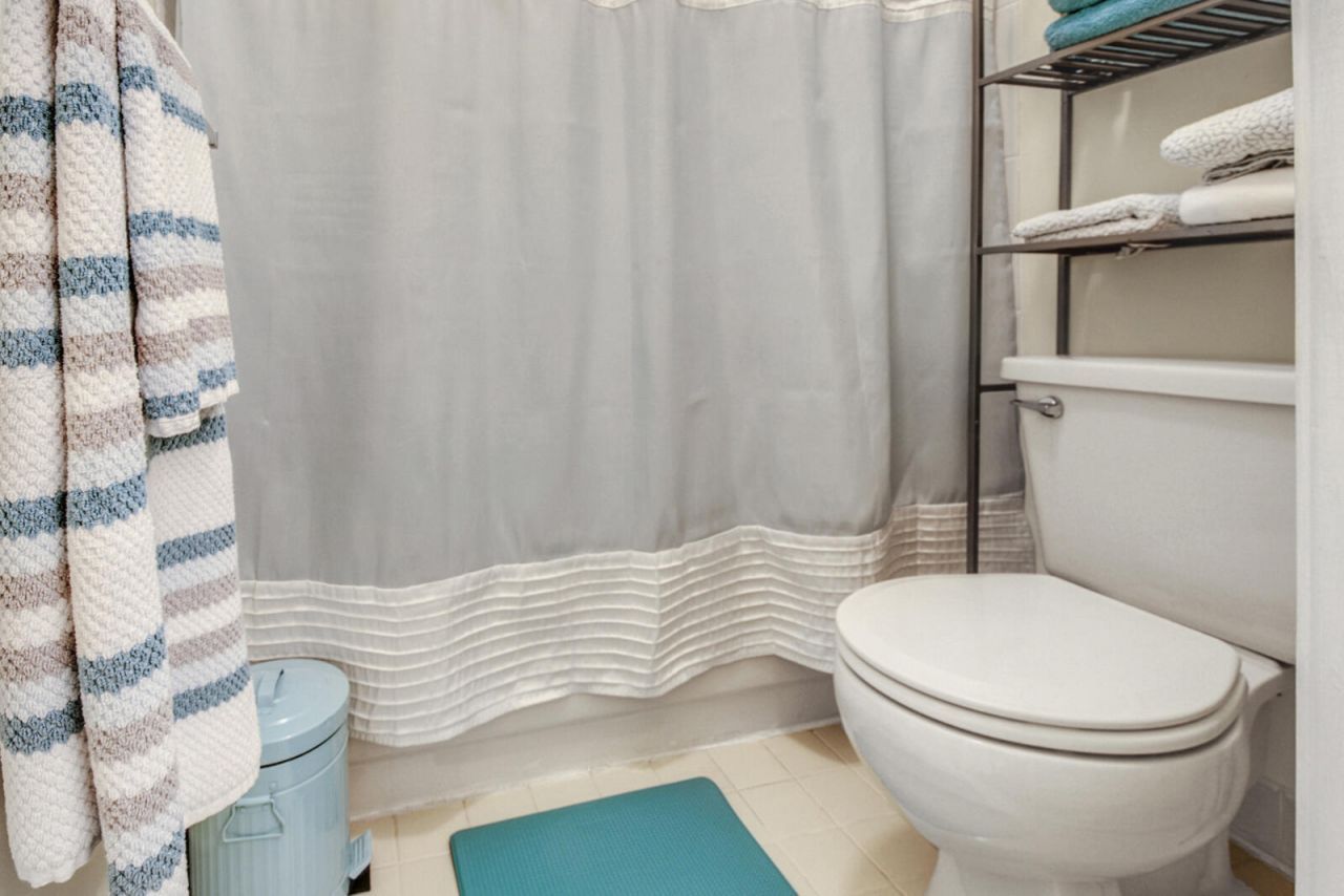 386 Prestwick Circle, Unit 3, Palm Beach Gardens, FL 33418 Photo