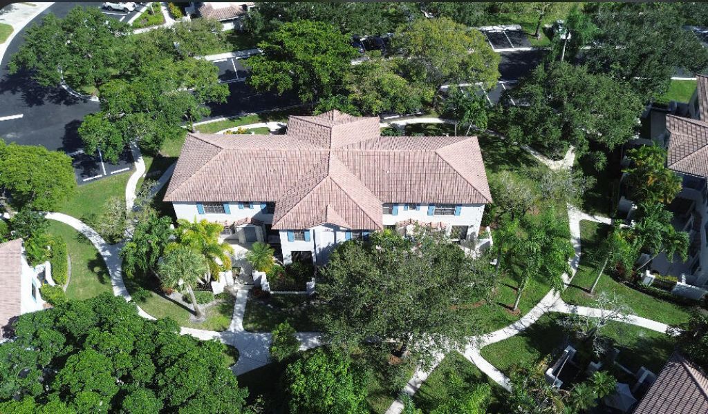 386 Prestwick Circle, Unit 3, Palm Beach Gardens, FL 33418 Photo