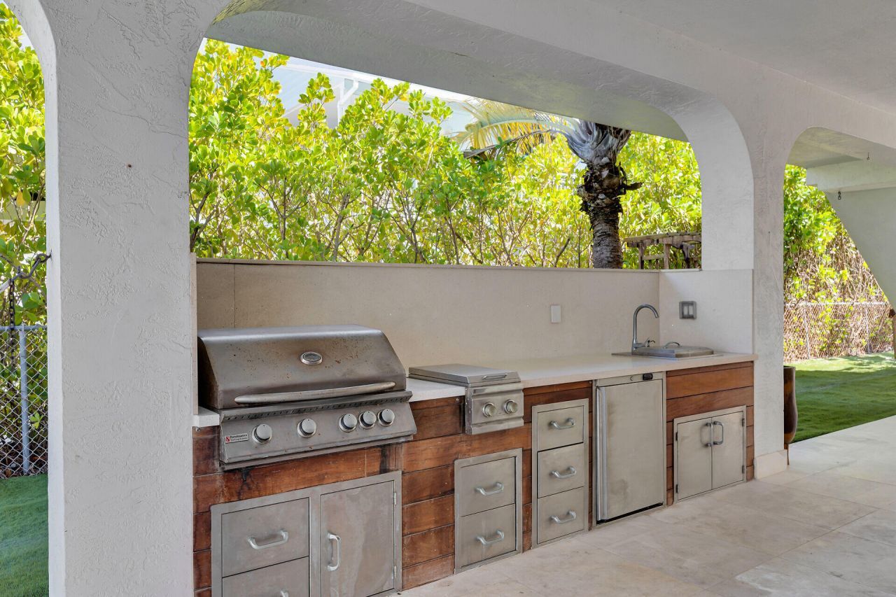 218 Aberdeen Court, Tavernier, FL 33070 Photo