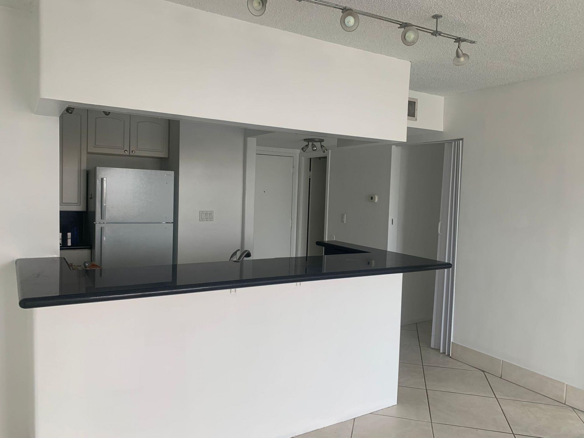 2935 NE 163rd Street, Unit 3m, North Miami Beach, FL 33160 Photo