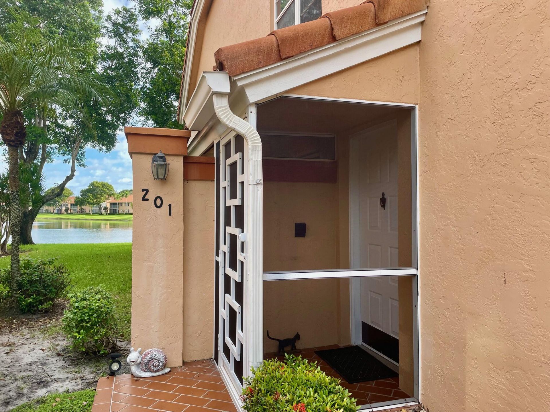 9709 Shadybrook Drive, Unit 201, Boynton Beach, FL 33437 Photo