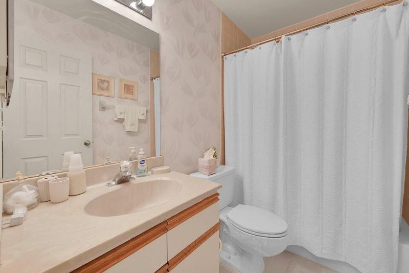 17270 Boca Club Boulevard, Unit 1702, Boca Raton, FL 33487 Photo