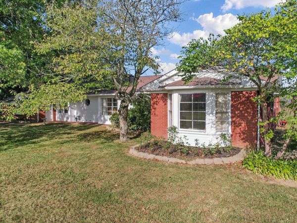 14359 S Dixie Highway, Monroe, MI 48161