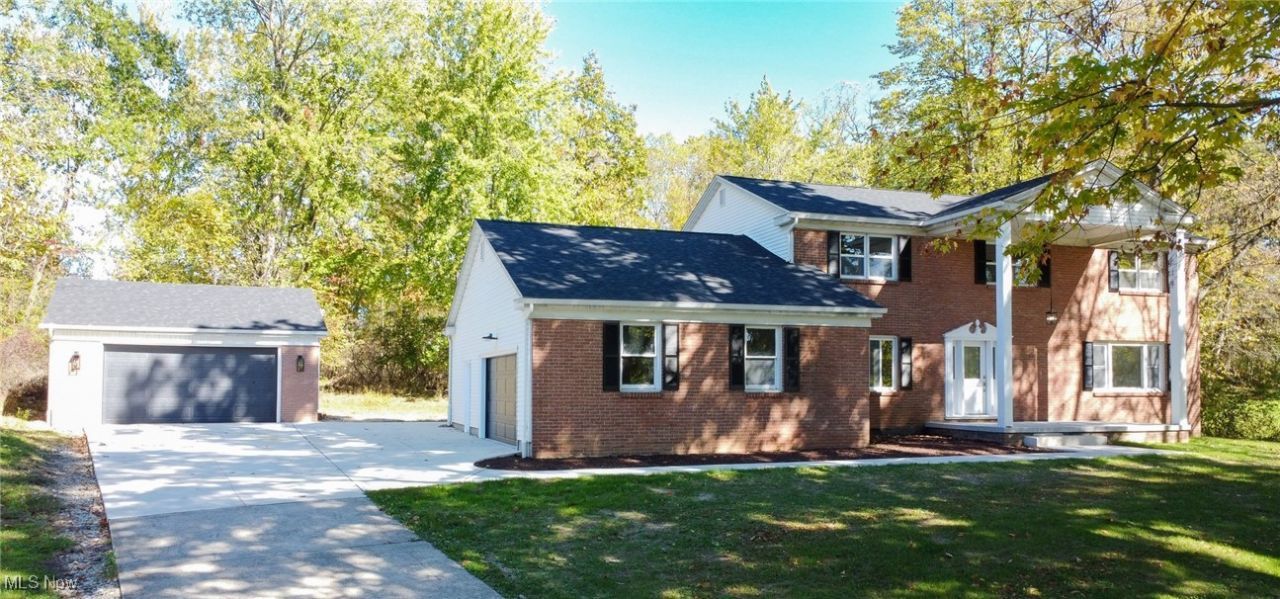 6785 Tanglewood Drive, Boardman, OH 44512