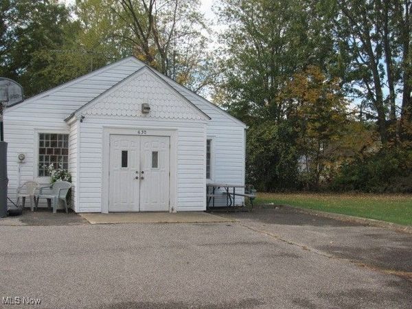 630 Nelson Street, Elyria, OH 44035