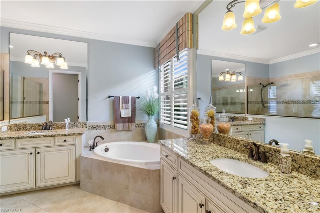 28546 Westmeath Ct, Bonita Springs, FL 34135 Photo