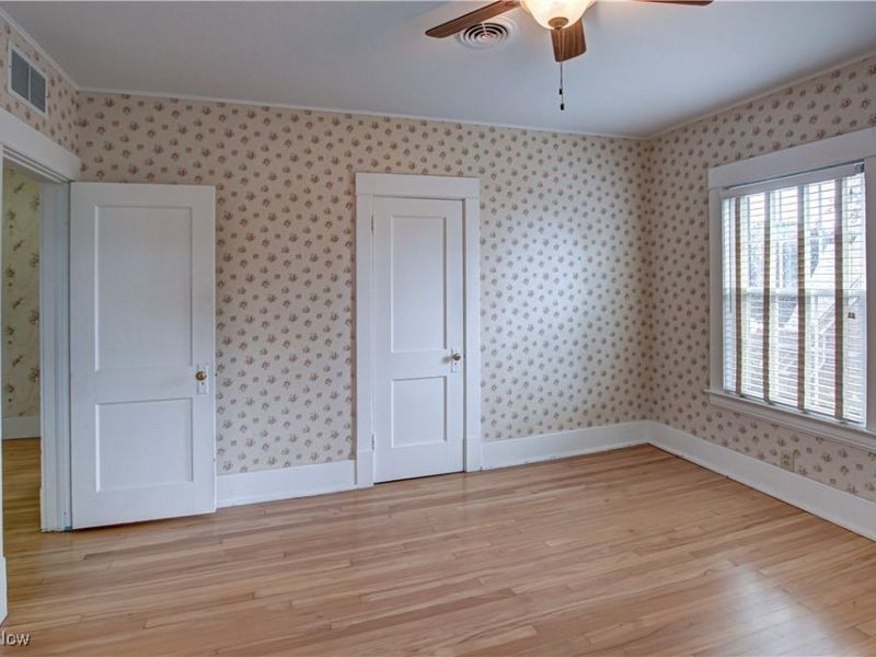 3031 E Erie Avenue, Lorain, OH 44052 Photo 23