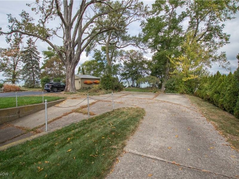 3031 E Erie Avenue, Lorain, OH 44052 Photo 32