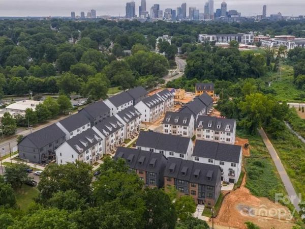 2713 Rozzelles Ferry Road , Charlotte, NC 28208