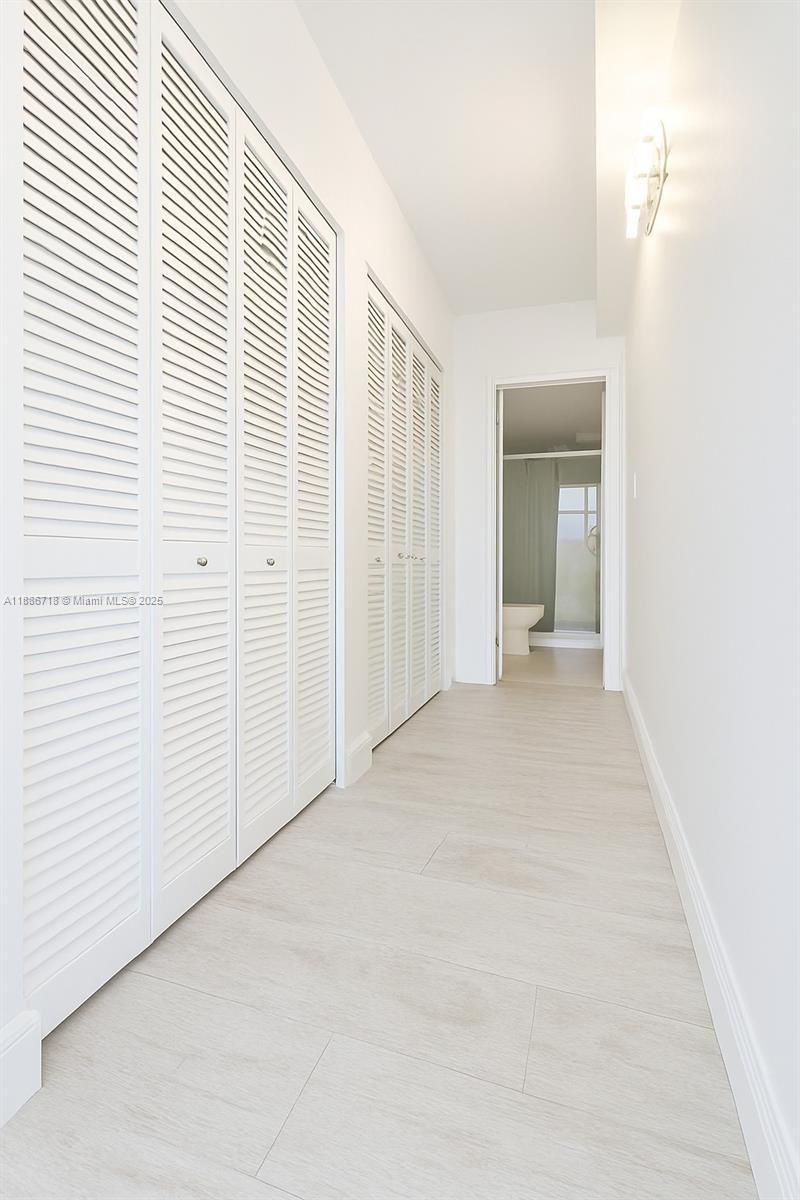 5601 Collins Ave, Unit 1409, Miami Beach, FL 33140 Photo