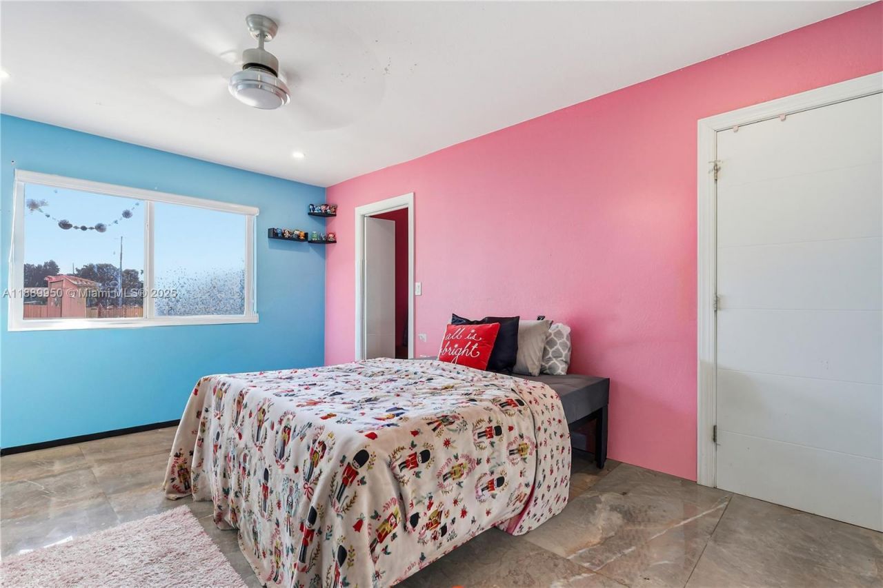 9795 NW 27th Ter, Doral, FL 33172 Photo