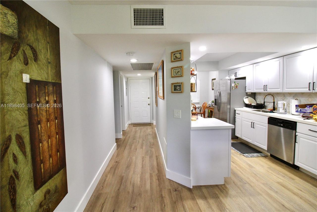 1200 SW 125th Ave, Unit 105L, Pembroke Pines, FL 33027 Photo