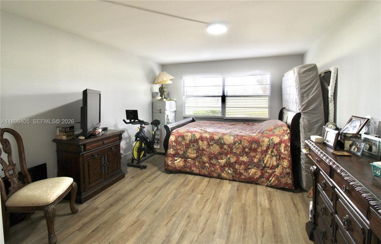 1200 SW 125th Ave, Unit 105L, Pembroke Pines, FL 33027 Photo