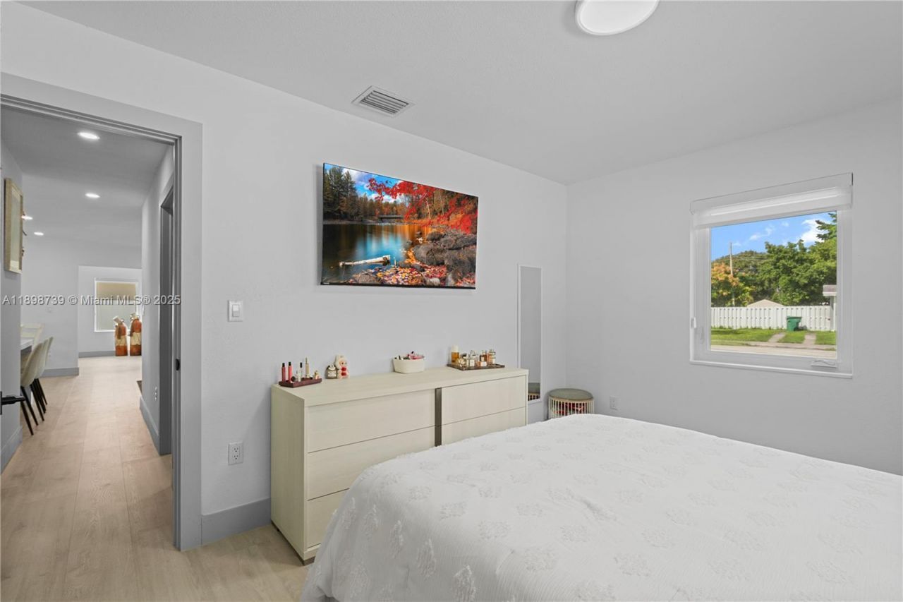 11350 SW 57th St, Miami, FL 33173 Photo