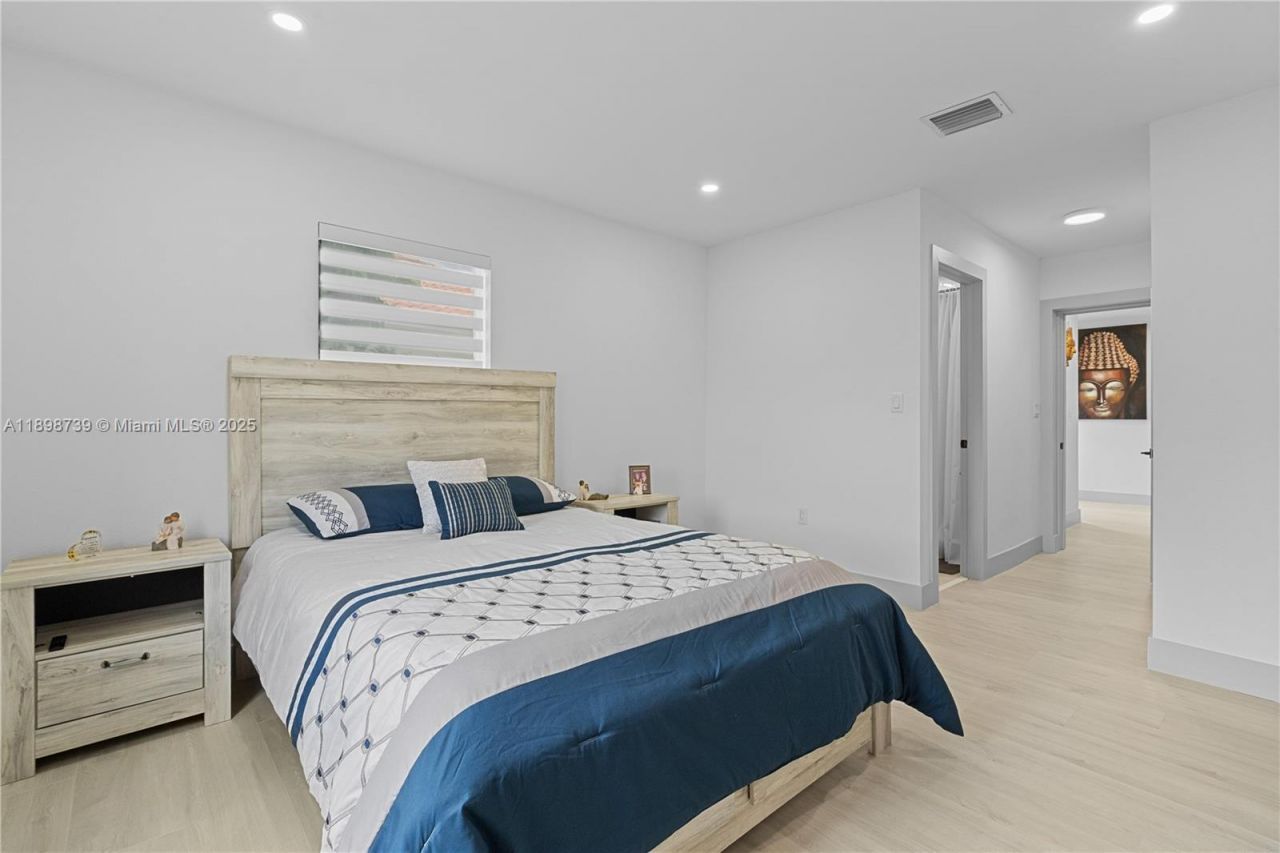 11350 SW 57th St, Miami, FL 33173 Photo