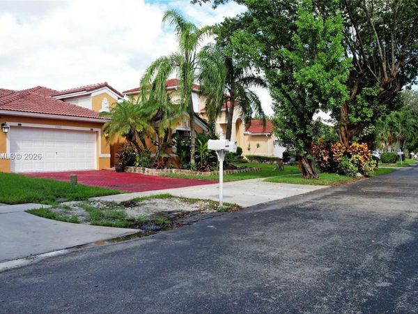 13463 SW 27th St, Miramar, FL 33027