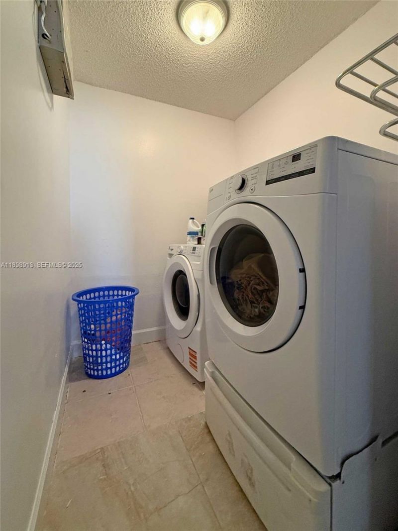 13463 SW 27th St, Miramar, FL 33027 Photo