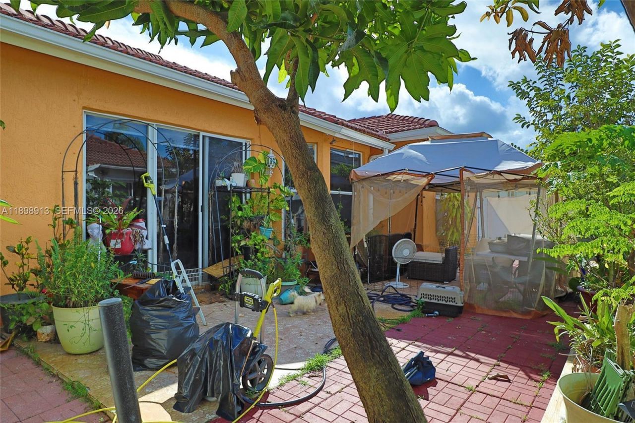 13463 SW 27th St, Miramar, FL 33027 Photo