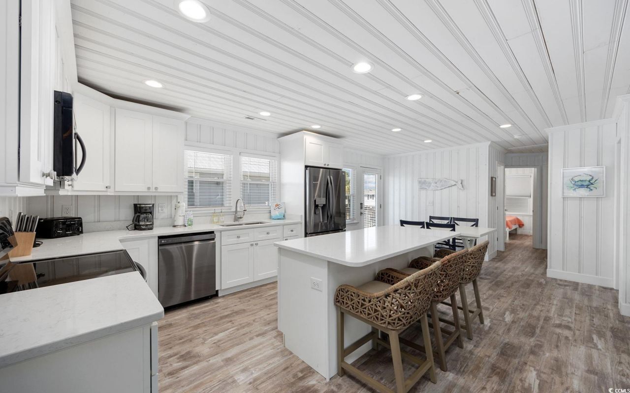 307 53rd Ave. N Photo 11