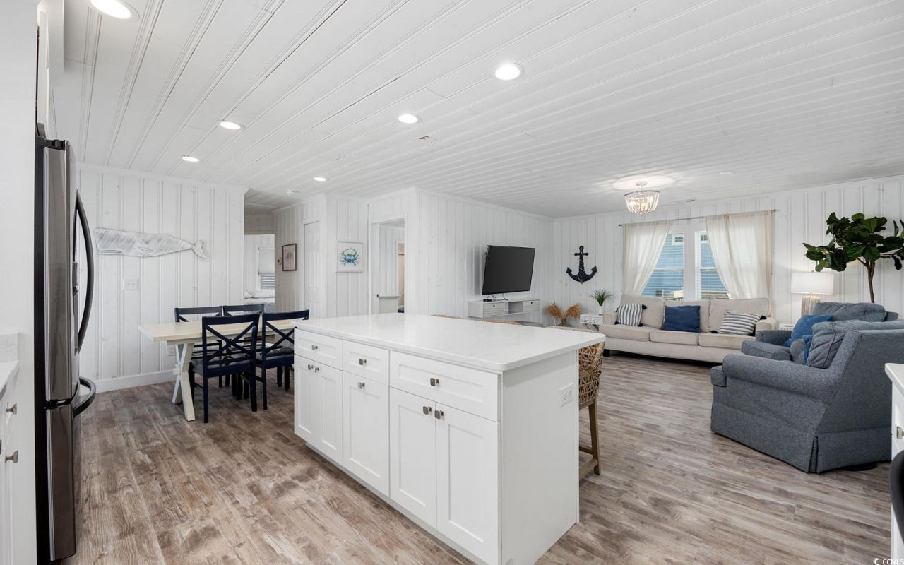 307 53rd Ave. N Photo 12