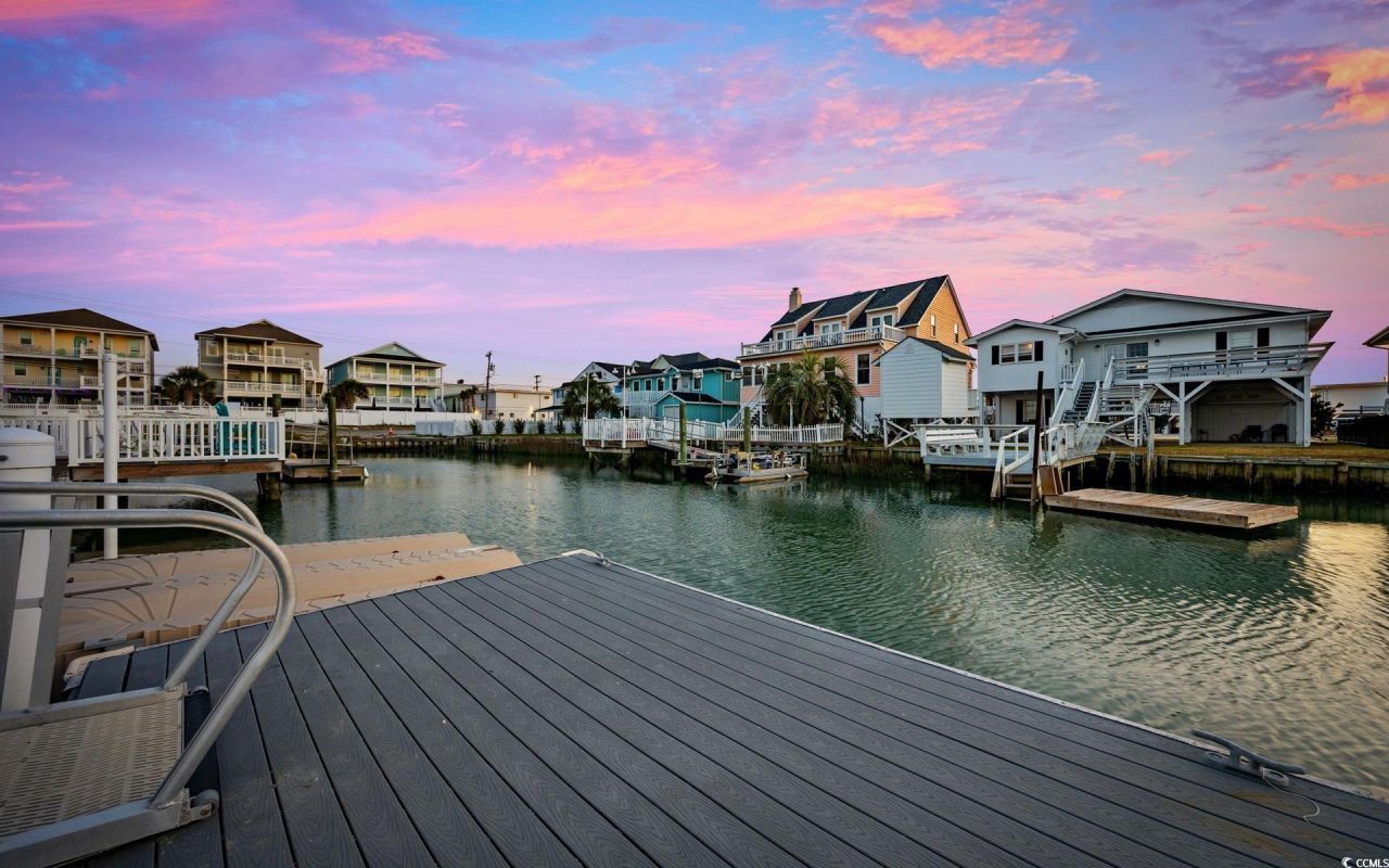 307 53rd Ave. N Photo 3