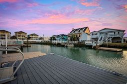 307 53rd Ave. N photo 4