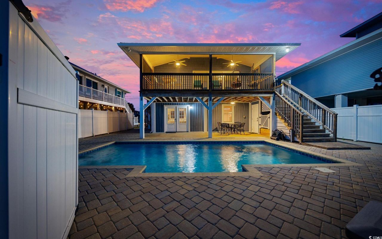 307 53rd Ave. N Photo 4