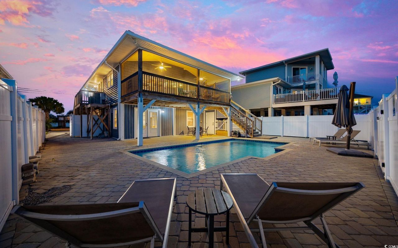 307 53rd Ave. N Photo 5