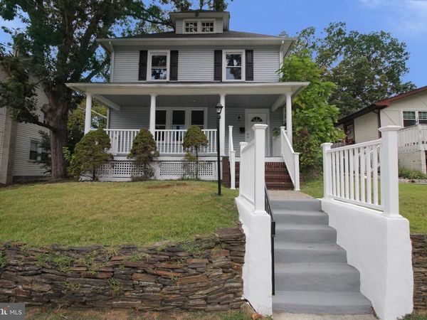 735 CHESTNUT AVENUE, WOODBURY HEIGHTS, NJ 08097