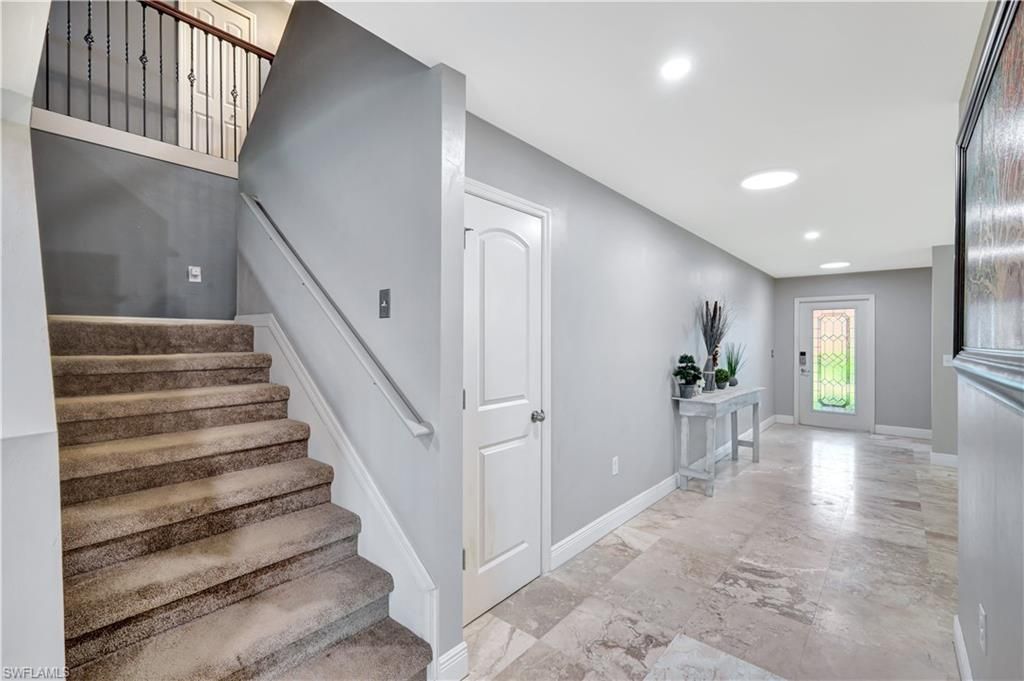 10337 Canal Brook Ln, Lehigh Acres, FL 33936 Photo