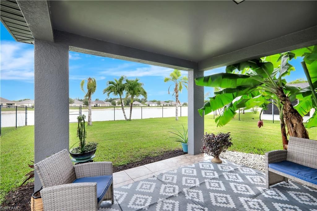 10337 Canal Brook Ln, Lehigh Acres, FL 33936 Photo