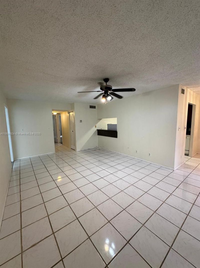 2051 NW 46th Ave, Unit F102, Lauderhill, FL 33313 Photo