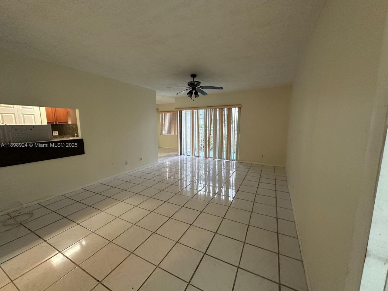 2051 NW 46th Ave, Unit F102, Lauderhill, FL 33313 Photo