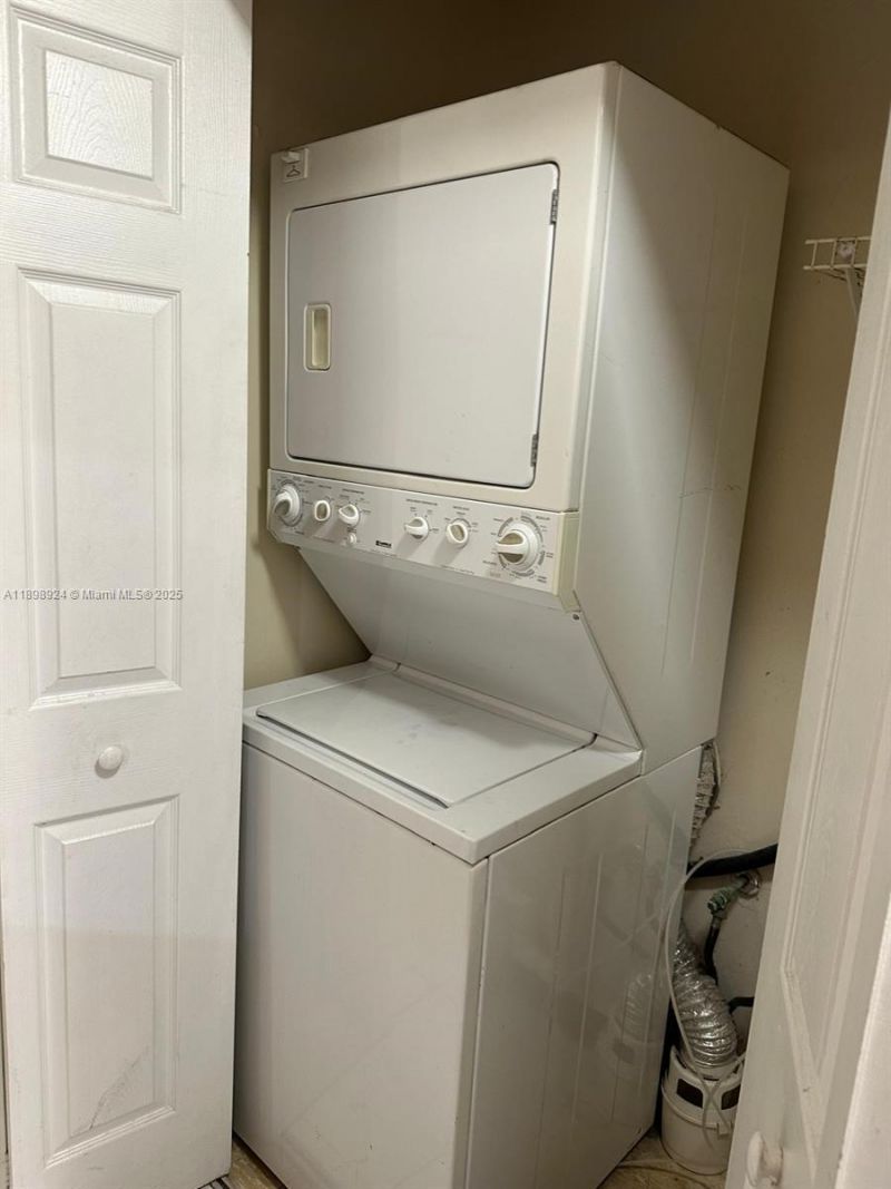 2051 NW 46th Ave, Unit F102, Lauderhill, FL 33313 Photo