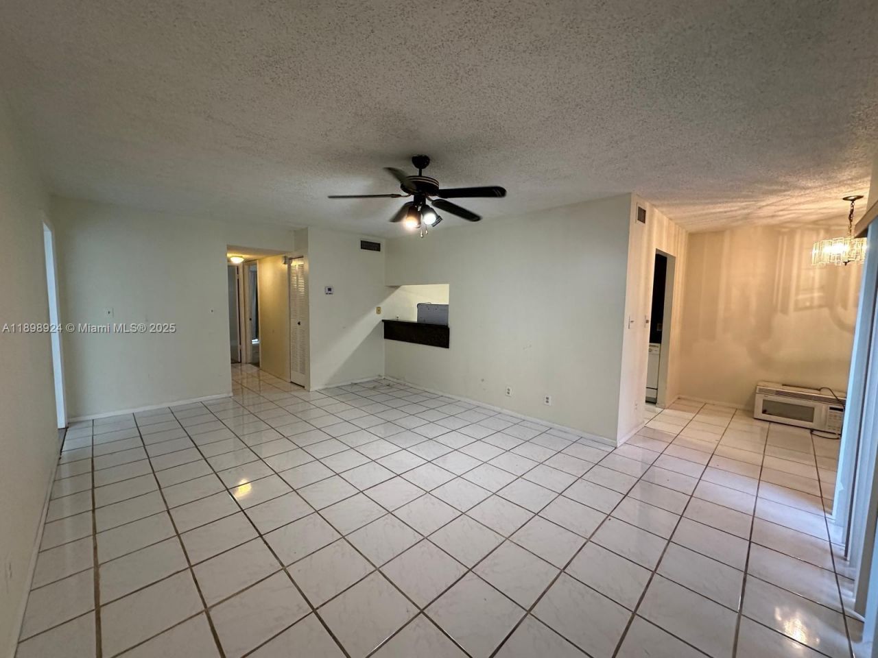 2051 NW 46th Ave, Unit F102, Lauderhill, FL 33313 Photo