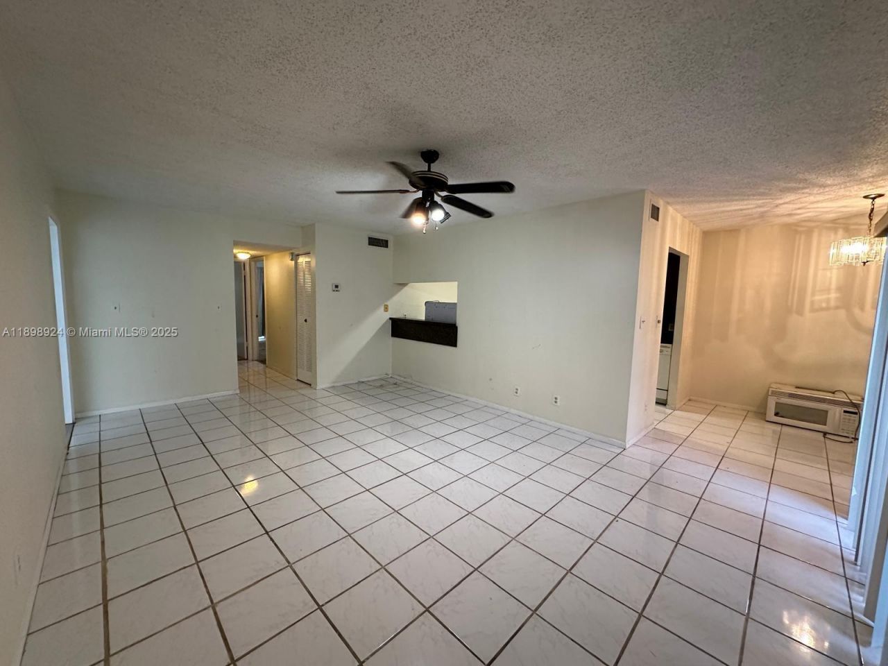 2051 NW 46th Ave, Unit F102, Lauderhill, FL 33313 Photo