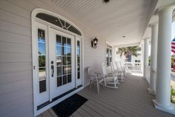 2403 Point Street photo 4