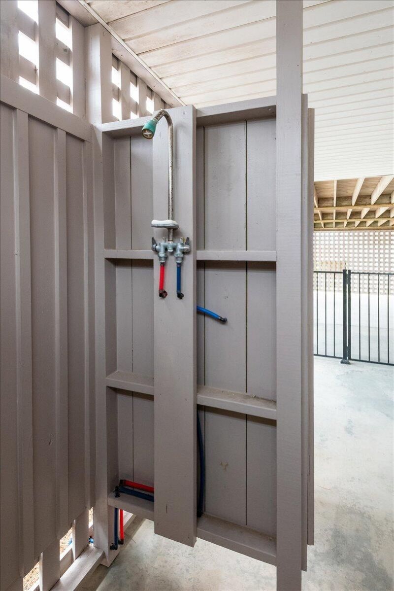 2403 Point Street Photo 65