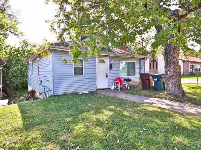 1401 Chamberlain Avenue, Lincoln Heights, OH 45215 Photo 2