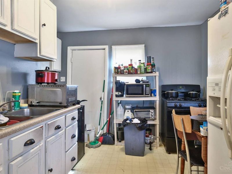 1401 Chamberlain Avenue, Lincoln Heights, OH 45215 Photo 6