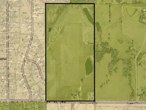 4800 W 199th Street, Stilwell, KS 66085