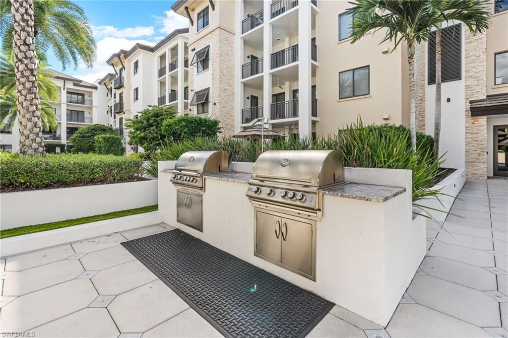 1030 3rd Ave S, Unit 319, Naples, FL 34102 Photo