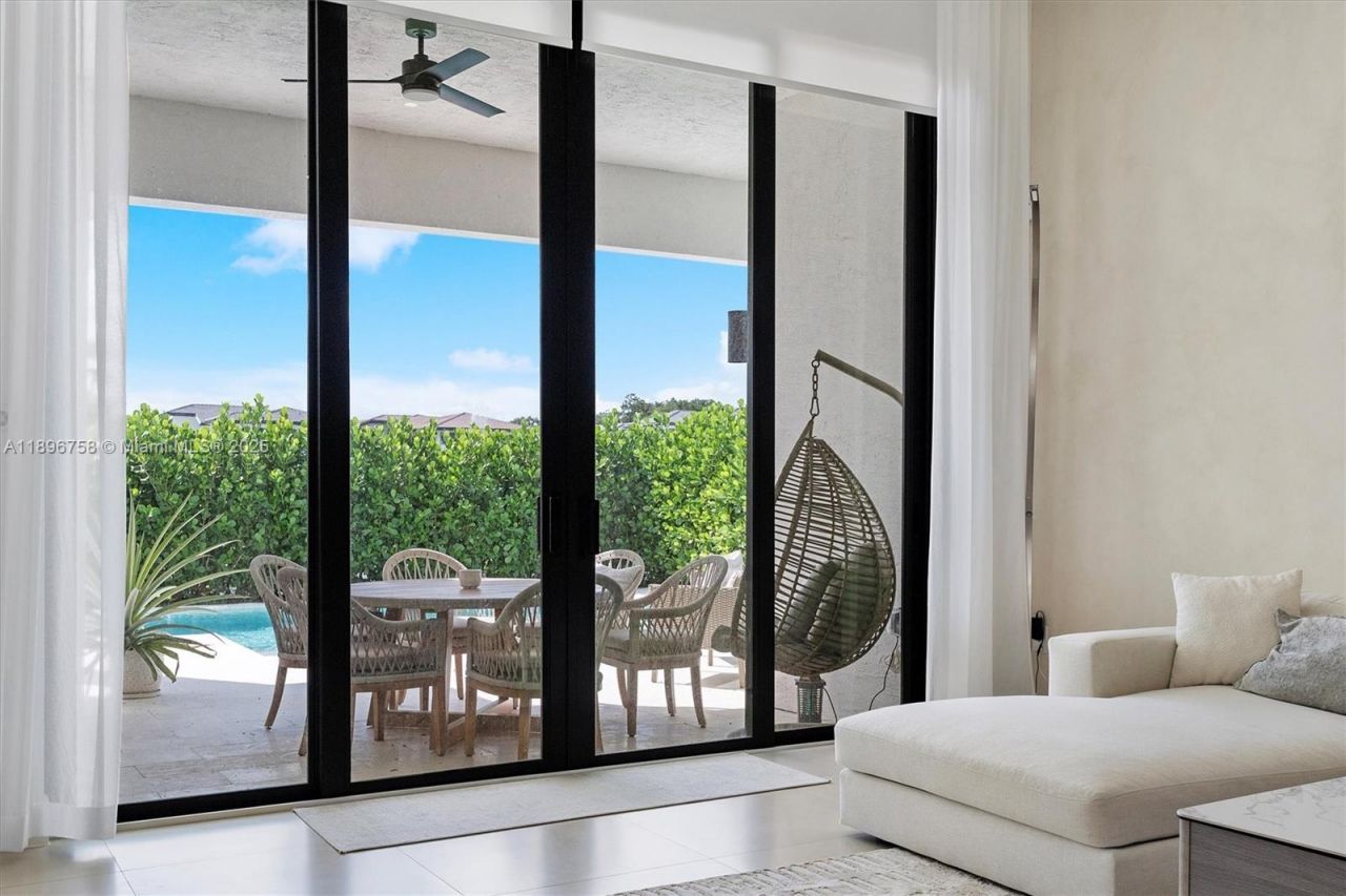 3502 Ashwood Cir N, Hollywood, FL 33312 Photo