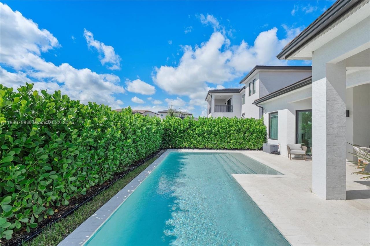 3502 Ashwood Cir N, Hollywood, FL 33312 Photo